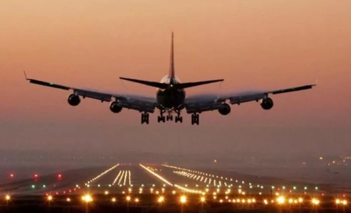 Αεροπορικά καύσιμα: «Θα χρειαστούν πολλοί, πολλοί μήνες μέχρι να σταθεροποιηθούν οι τιμές», λένε οι CEOs